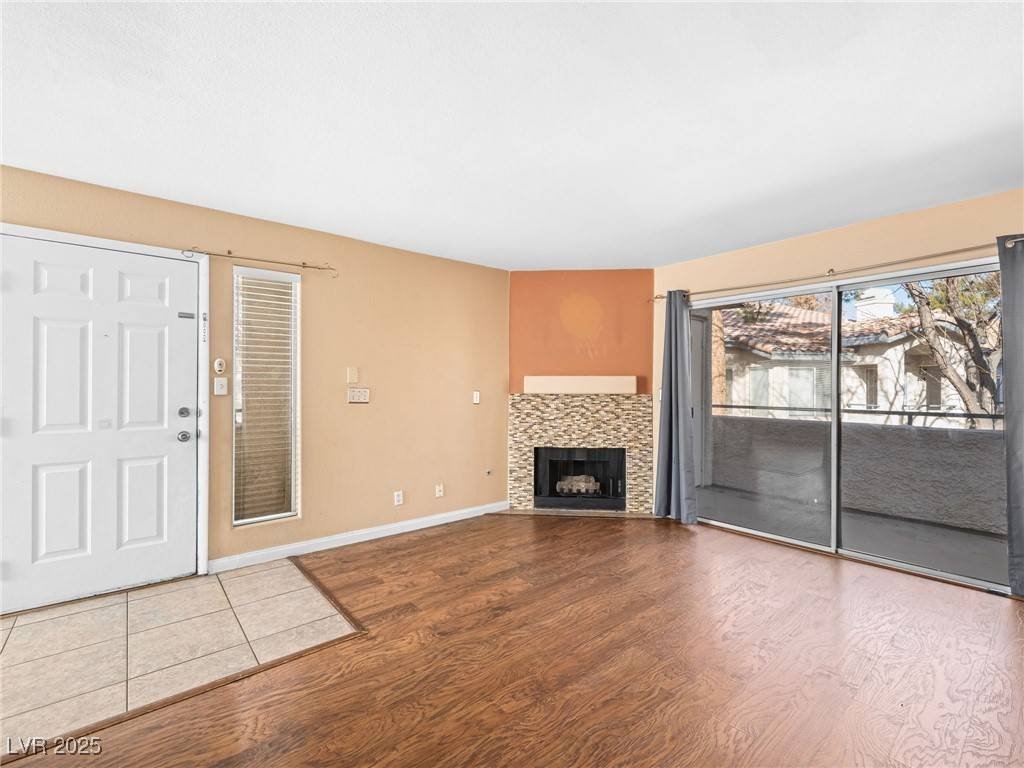 Las Vegas, NV 89120,3038 Casey DR #204