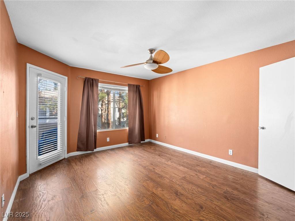 Las Vegas, NV 89120,3038 Casey DR #204