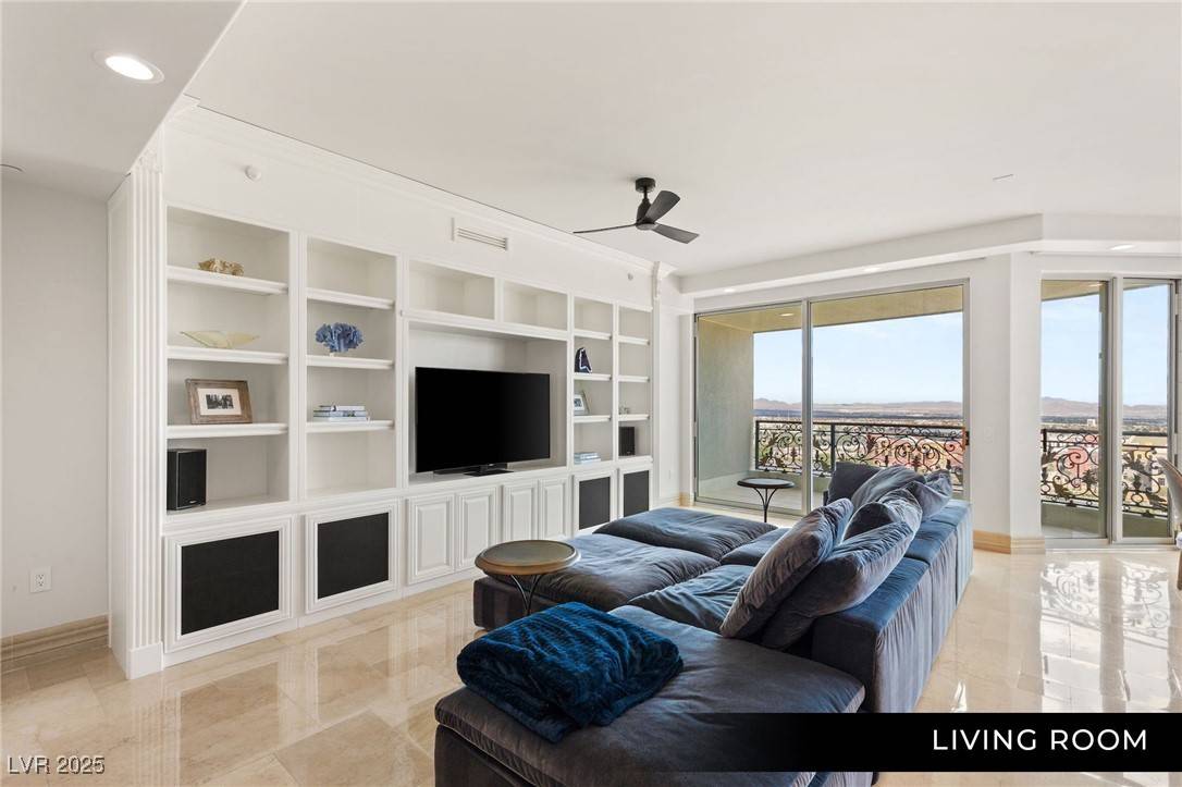 Las Vegas, NV 89145,9101 Alta DR #706