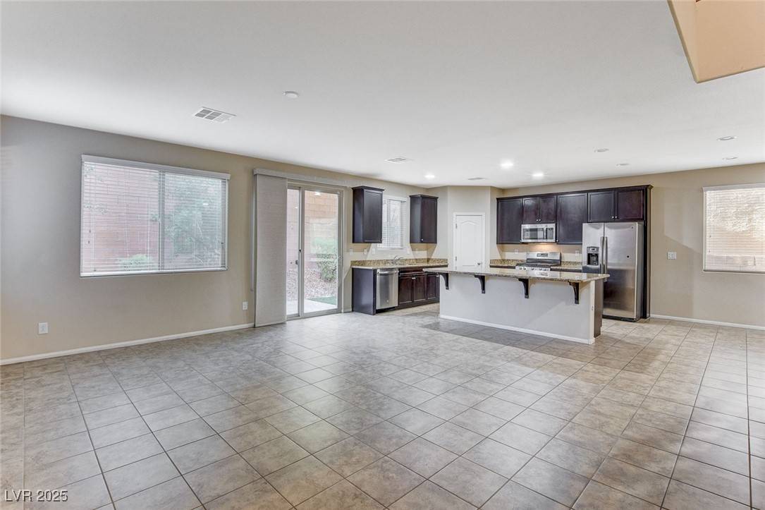 Las Vegas, NV 89129,3217 Grayson Lake CT