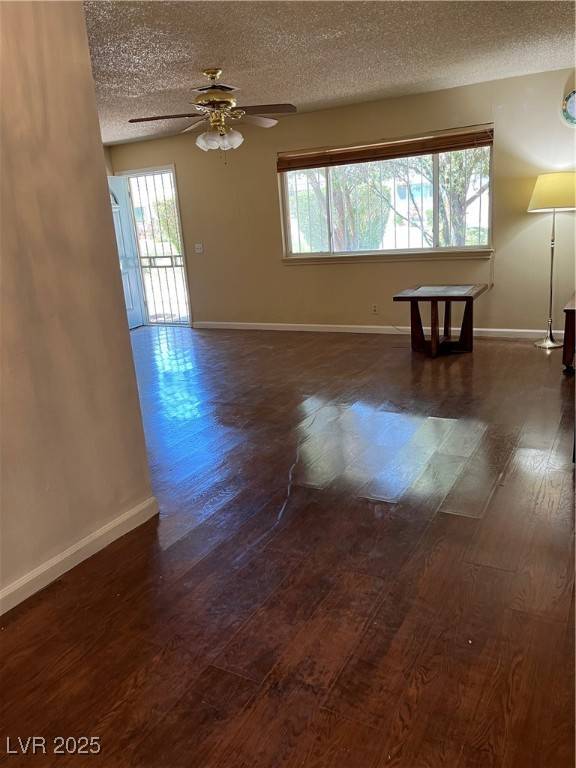 Las Vegas, NV 89121,158 Greenbriar Townhouse WAY