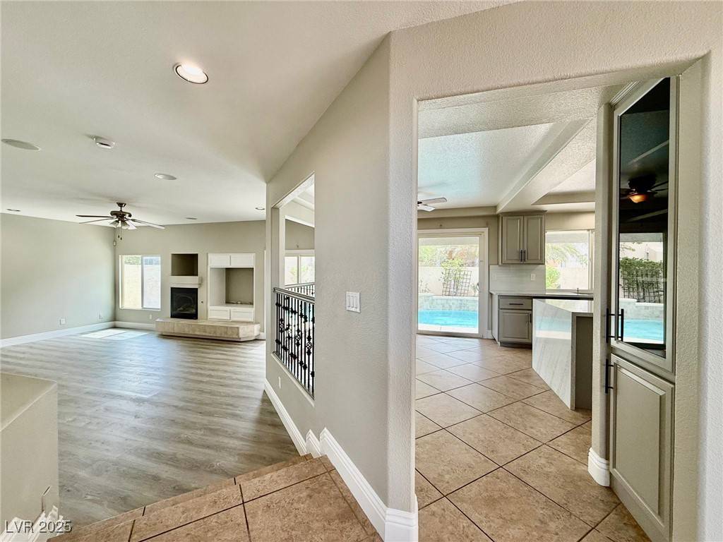 Las Vegas, NV 89139,6279 Bold Regatta CT