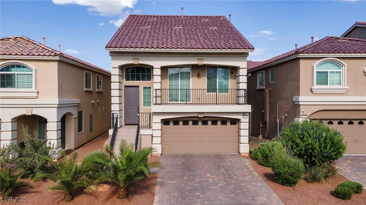 Las Vegas, NV 89139,8276 SORREL ST