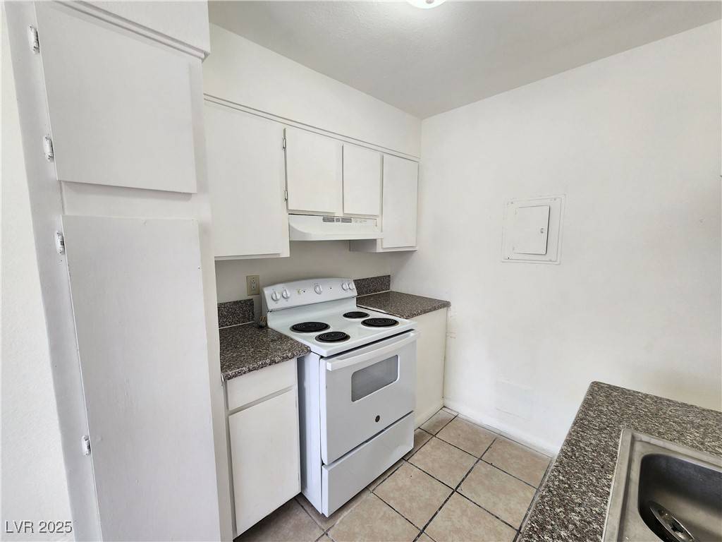 Las Vegas, NV 89101,2513 Cedar AVE