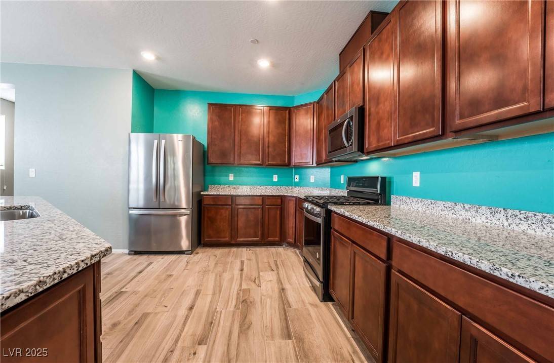 Henderson, NV 89044,2758 Estrada Heights ST