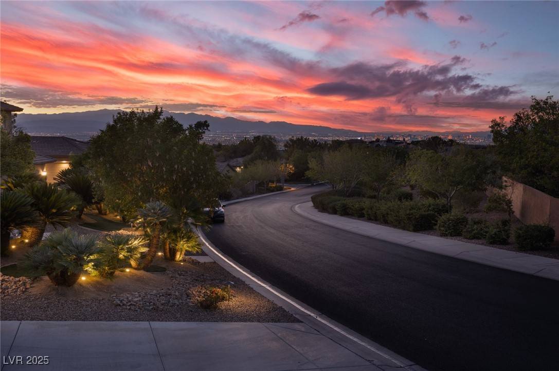Henderson, NV 89052,9 Chalet Hills TER