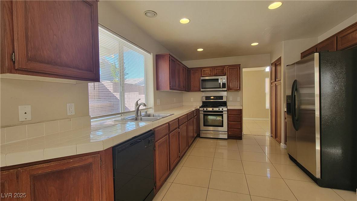 Las Vegas, NV 89128,1833 Sierra Valley WAY