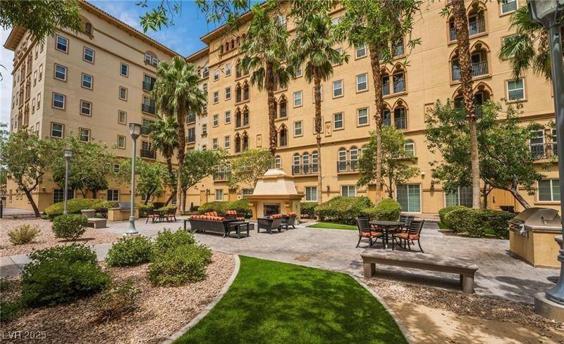 Las Vegas, NV 89123,2405 W Serene AVE #505