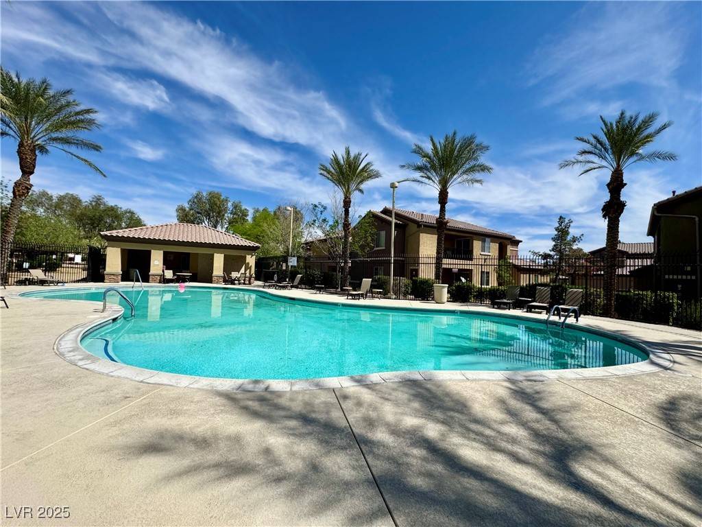 Las Vegas, NV 89131,6868 Sky Pointe DR #1033