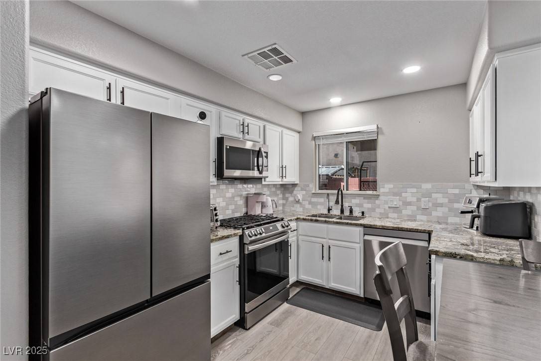 Henderson, NV 89015,730 Peregrine Falcon ST