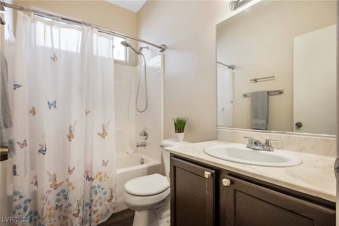 Las Vegas, NV 89122,6885 Silver Eagle AVE