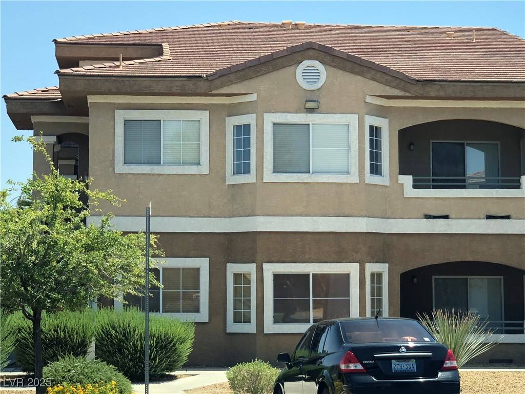Henderson, NV 89011,833 ASPEN PEAK LOOP #1325