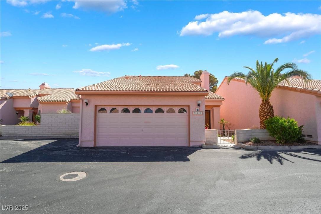 Henderson, NV 89014,614 Cervantes DR