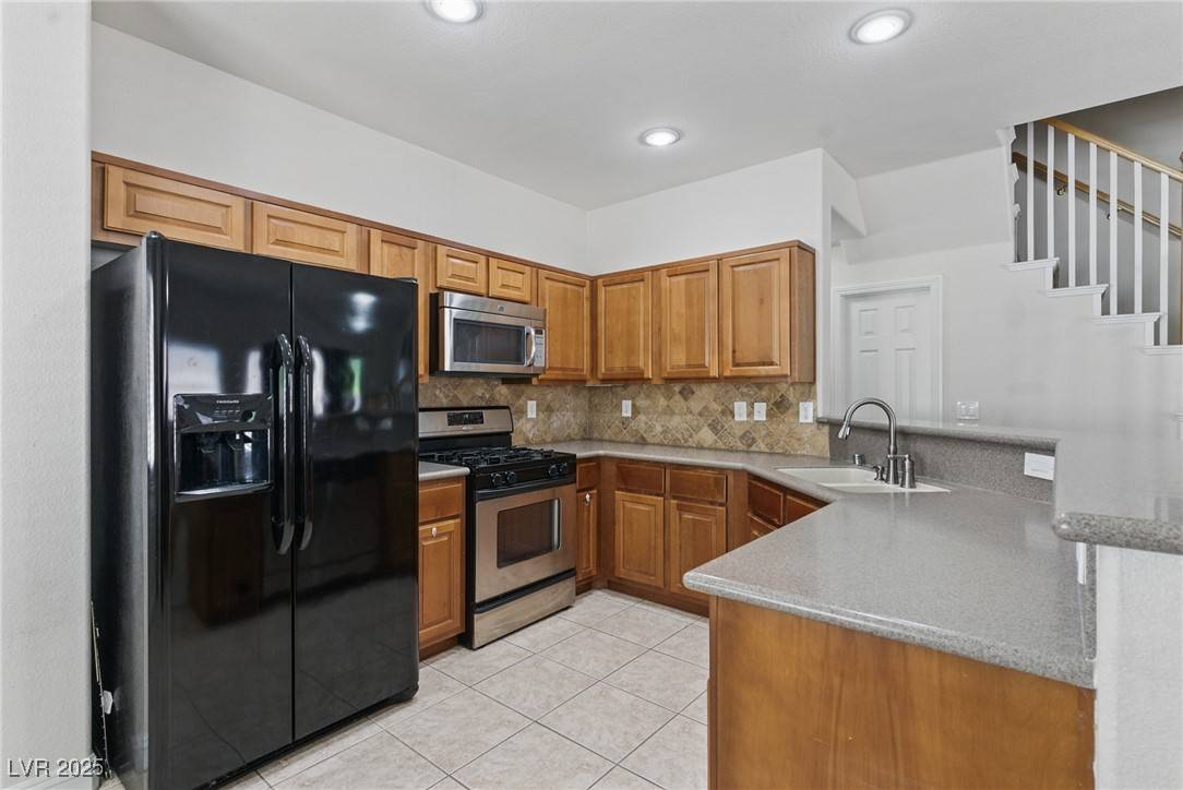 Henderson, NV 89002,1069 Thrill CT #2