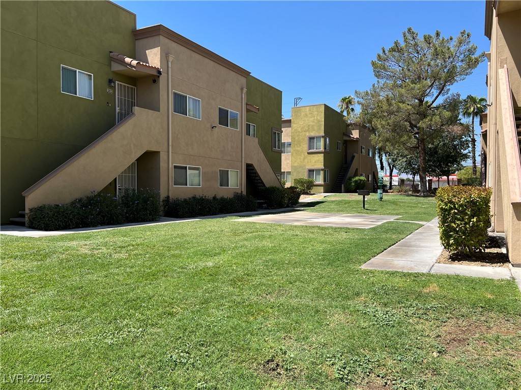 Las Vegas, NV 89108,1856 N Decatur BLVD #104