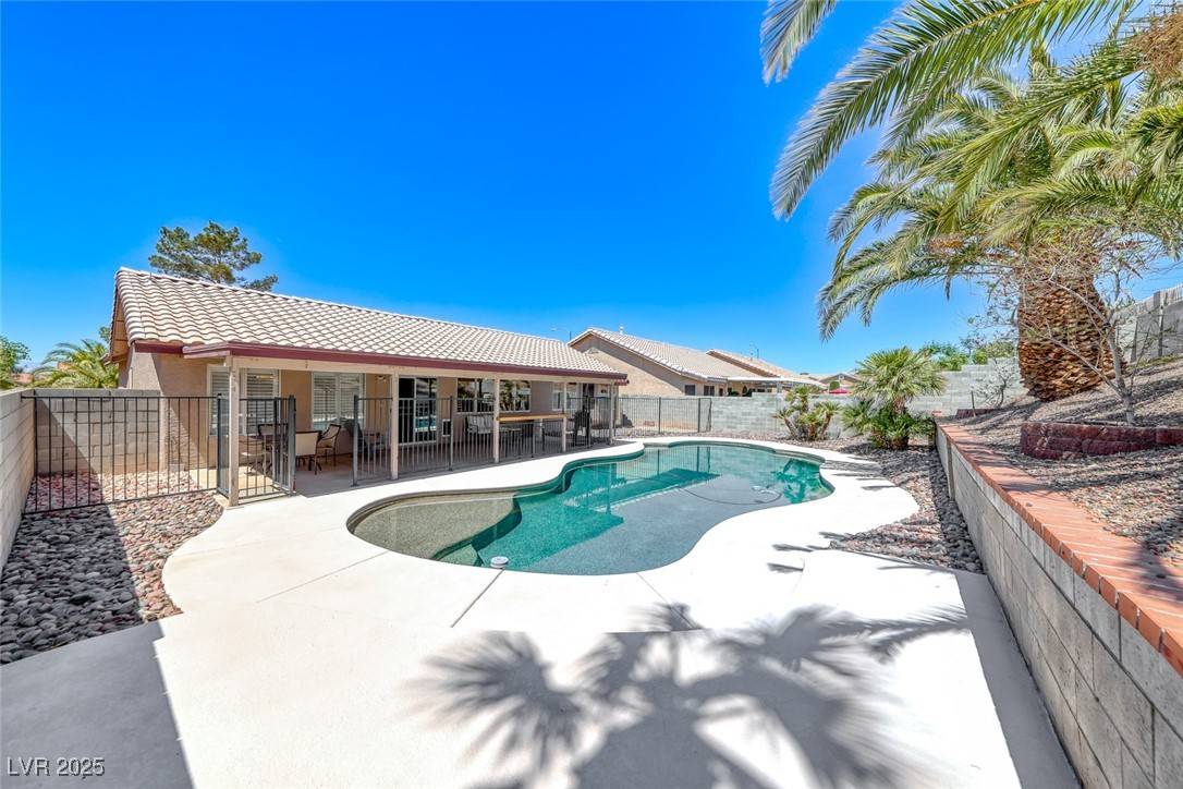 Henderson, NV 89015,580 Canlite ST