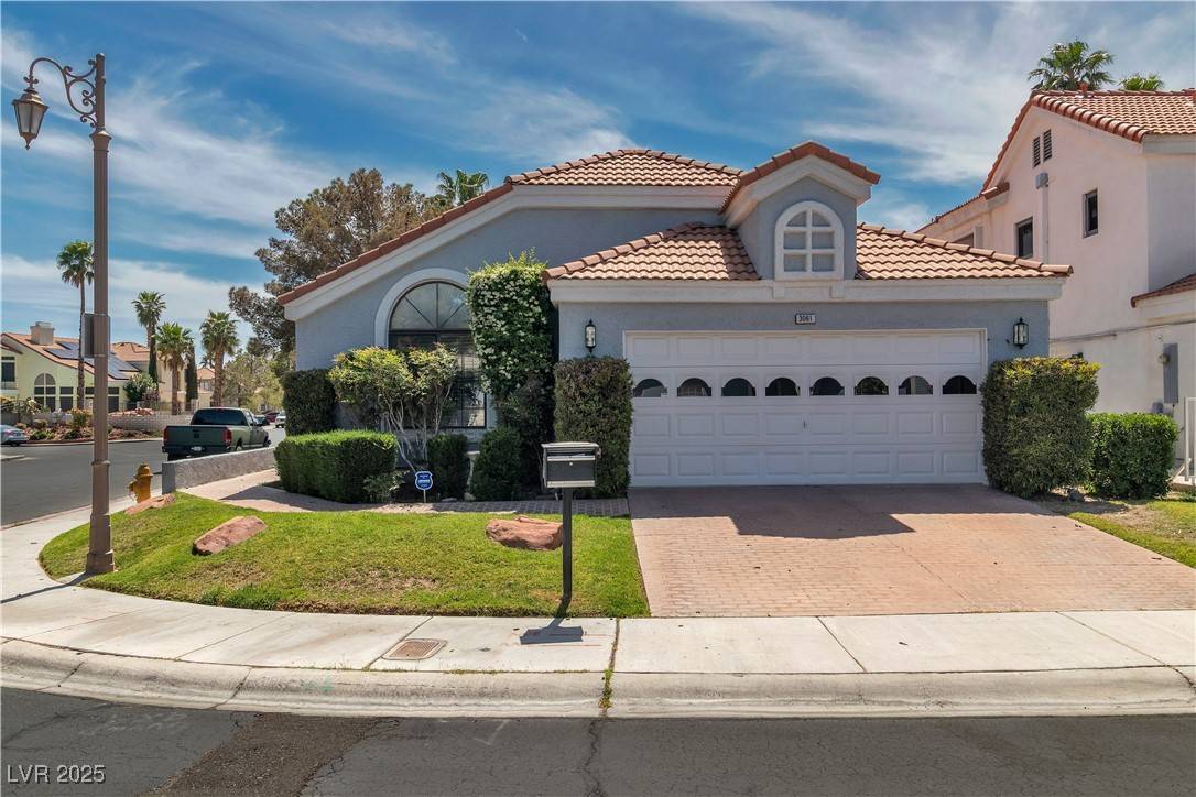 Las Vegas, NV 89117,3061 Waterside CIR