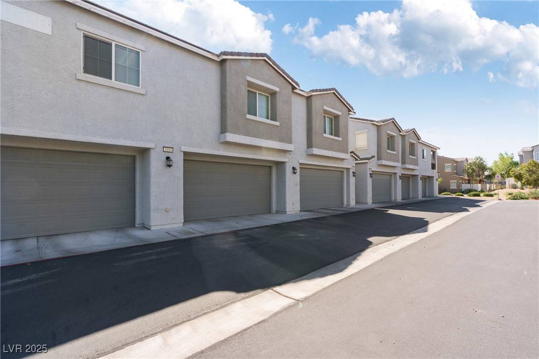 North Las Vegas, NV 89031,4566 Mansart CT #1104