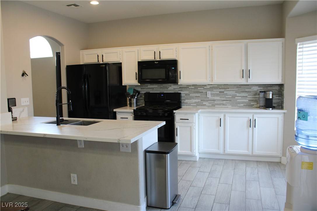 North Las Vegas, NV 89032,3524 Silver Lantern DR