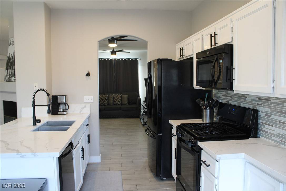North Las Vegas, NV 89032,3524 Silver Lantern DR