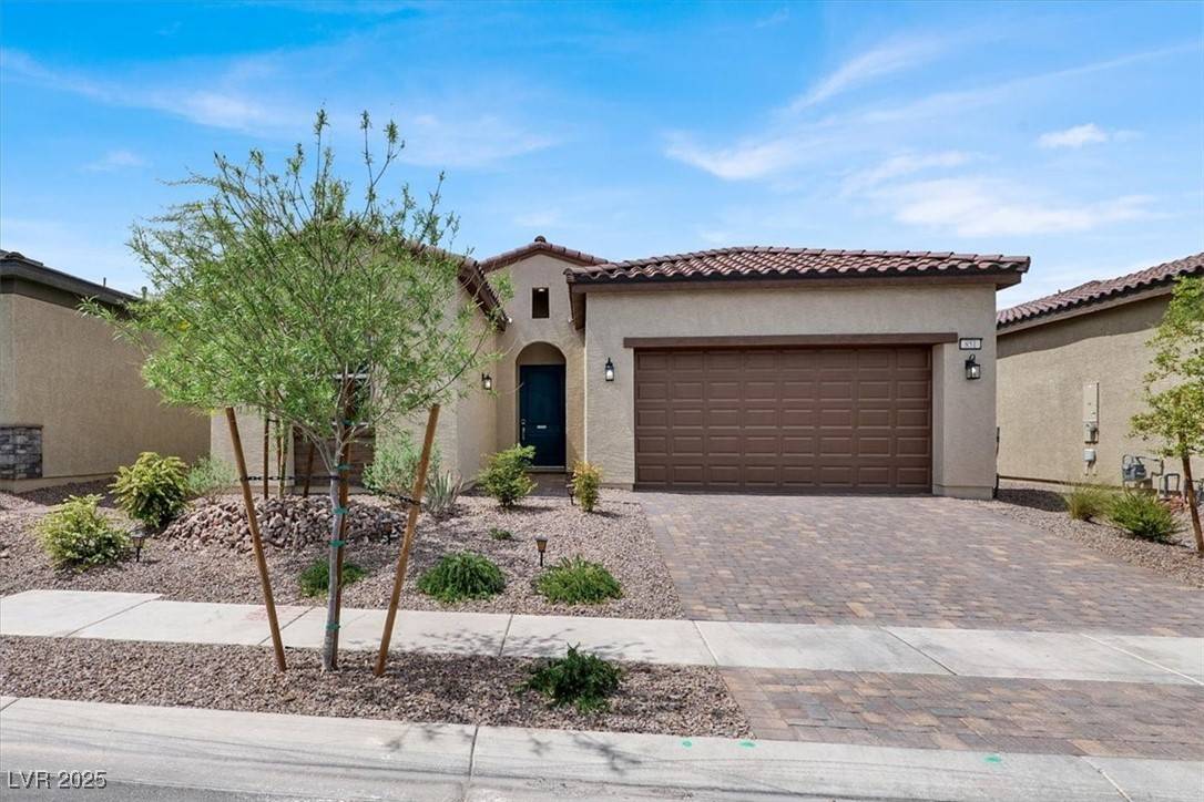 Henderson, NV 89011,851 Klamath Springs ST