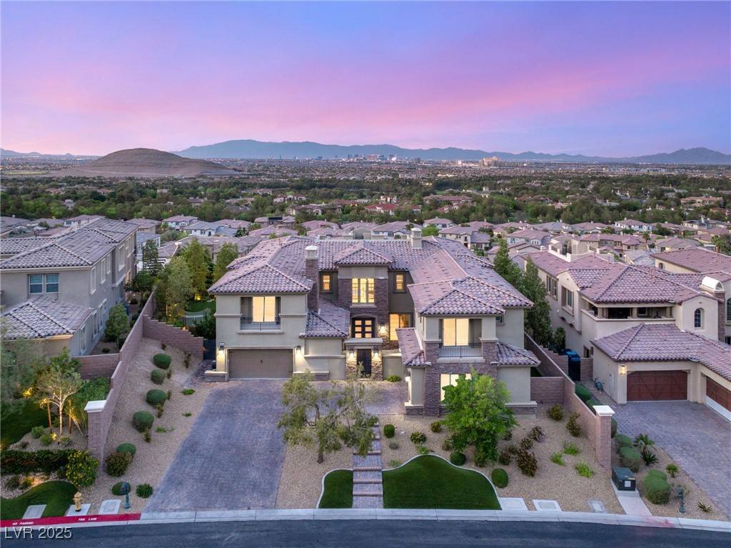 Las Vegas, NV 89141,34 OLYMPIA OUTLOOK DR