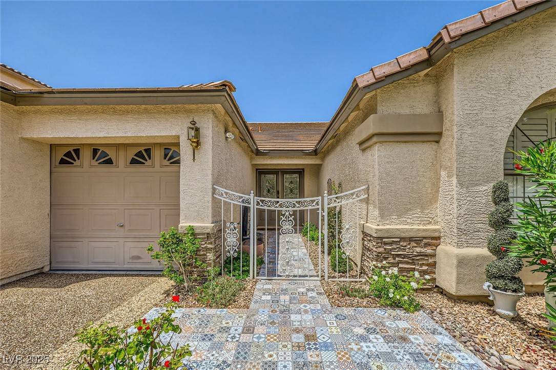 Henderson, NV 89052,521 Dawn Cove DR