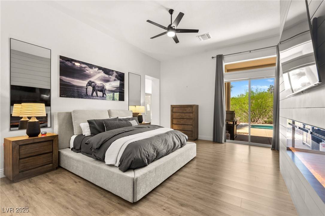 Henderson, NV 89052,29 Plum Hollow DR