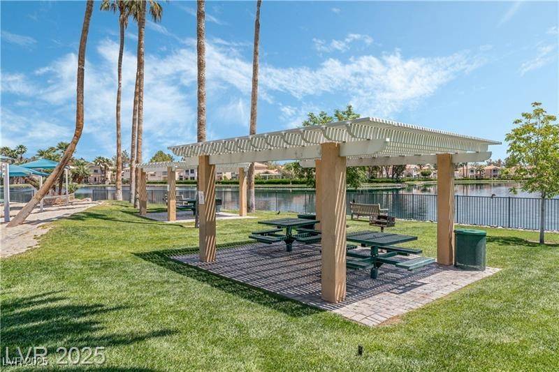 Las Vegas, NV 89128,3151 Soaring Gulls DR #1201