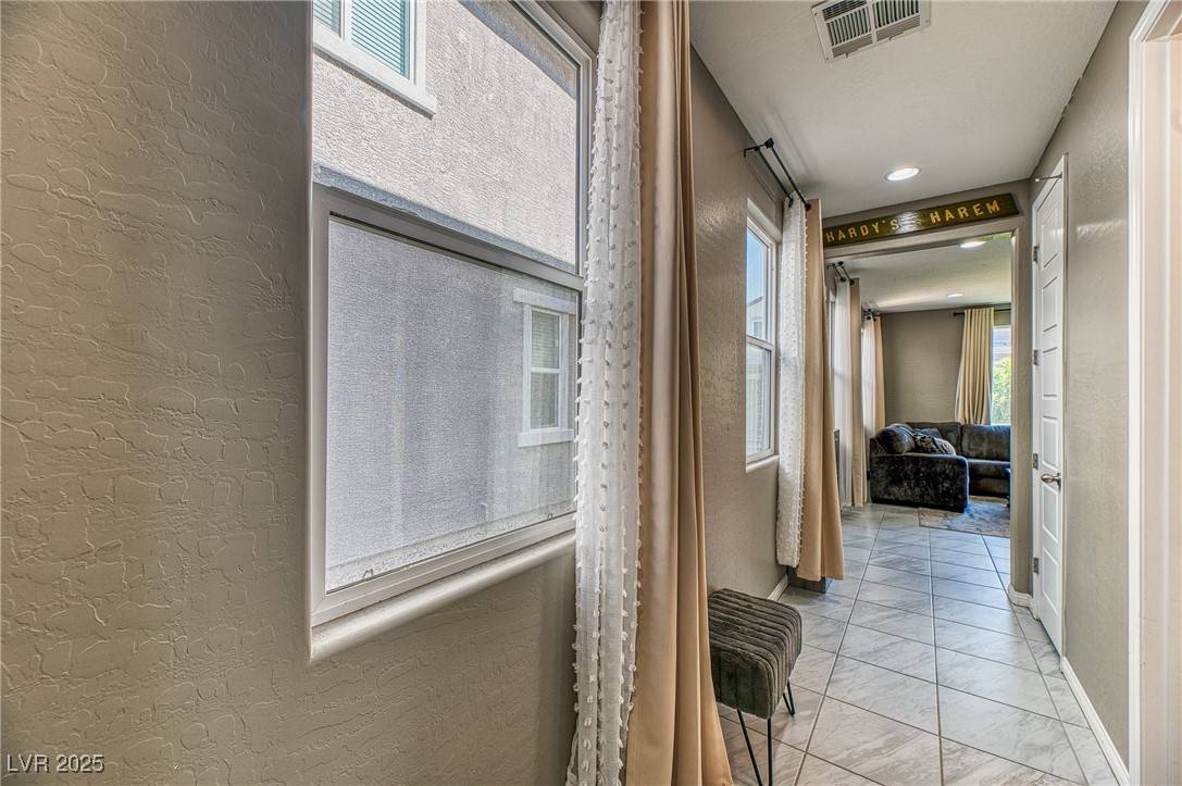 Las Vegas, NV 89183,10042 Bismuth ST
