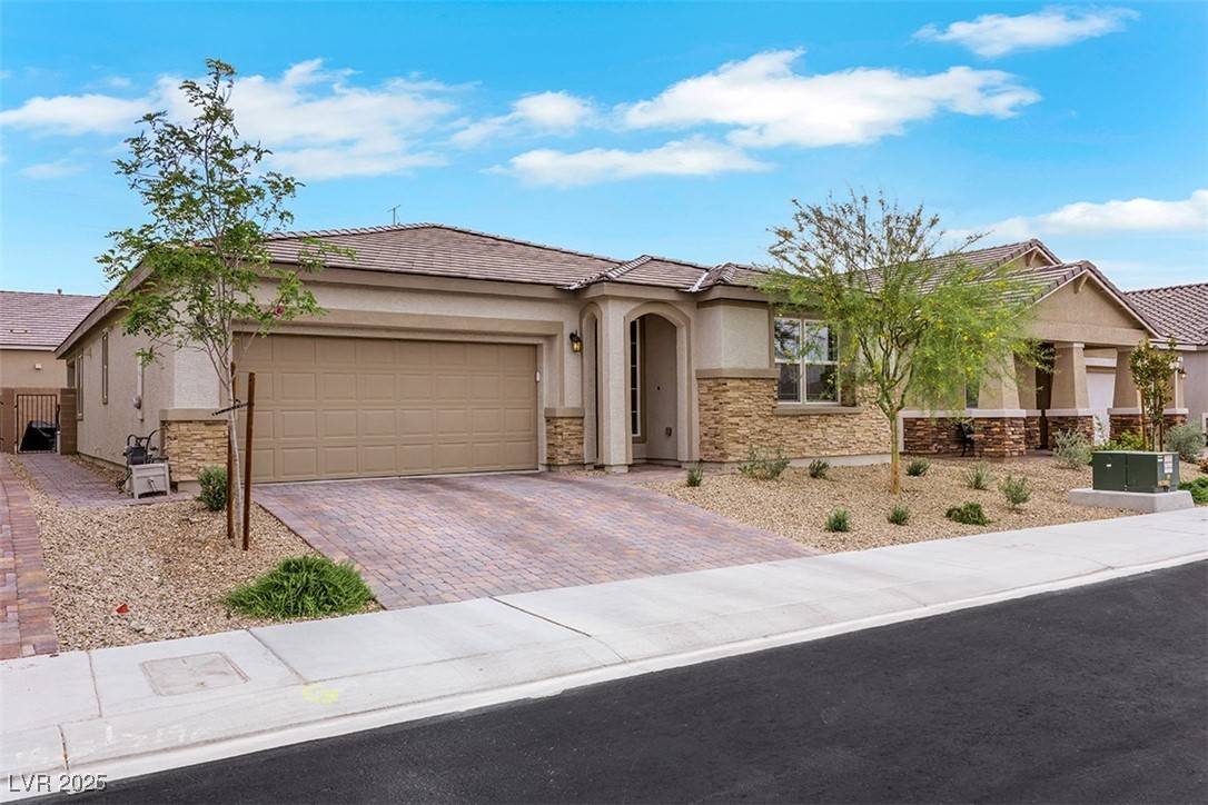 North Las Vegas, NV 89031,104 Barton Bay AVE
