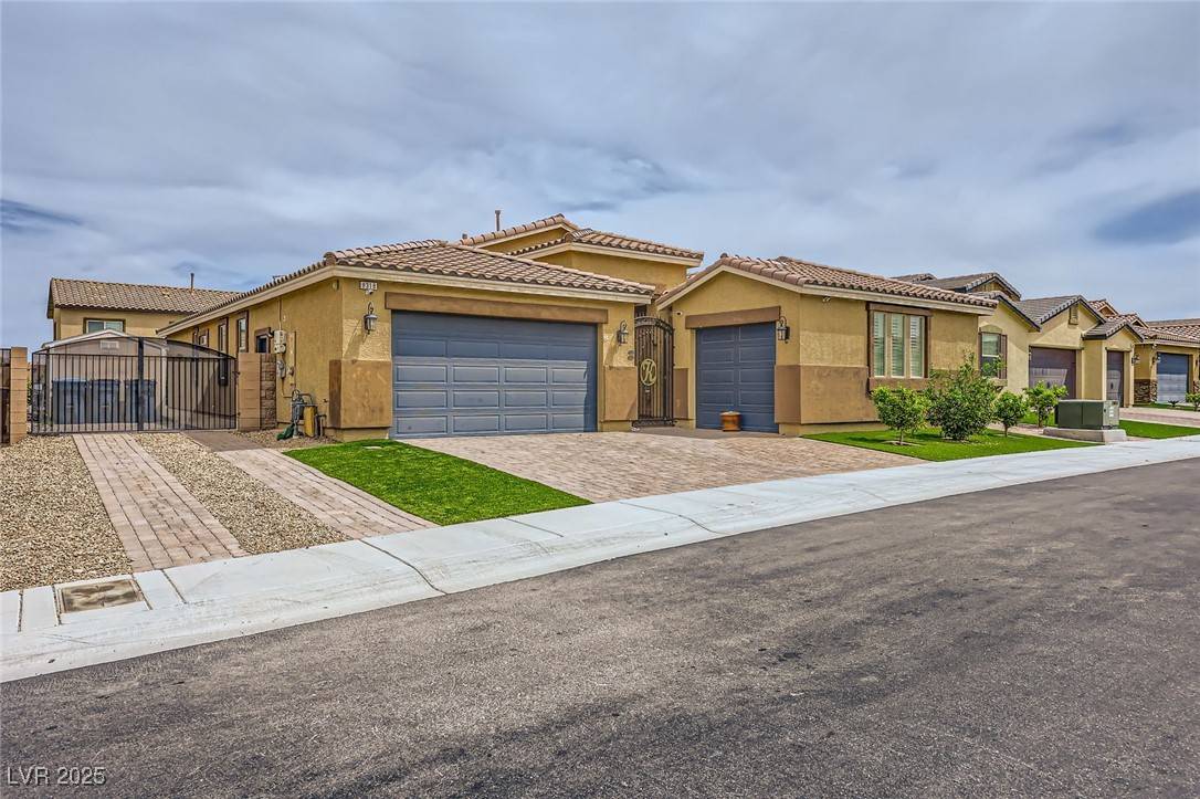 Las Vegas, NV 89113,8318 Sonora Del Sol ST
