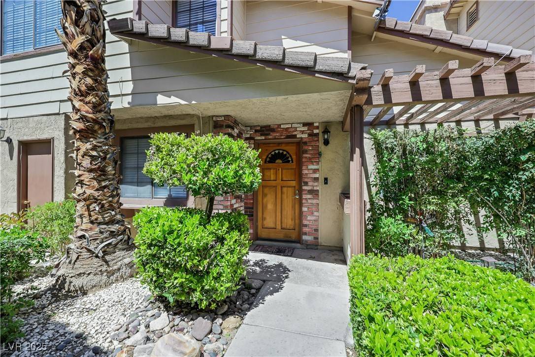 Las Vegas, NV 89121,3267 Dawnflower ST #1
