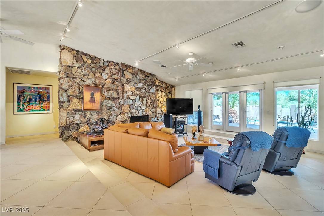 Las Vegas, NV 89120,2770 La Casita AVE