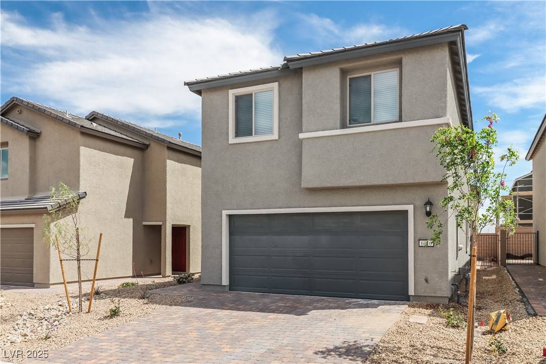 Las Vegas, NV 89113,6016 S. Tomsik ST