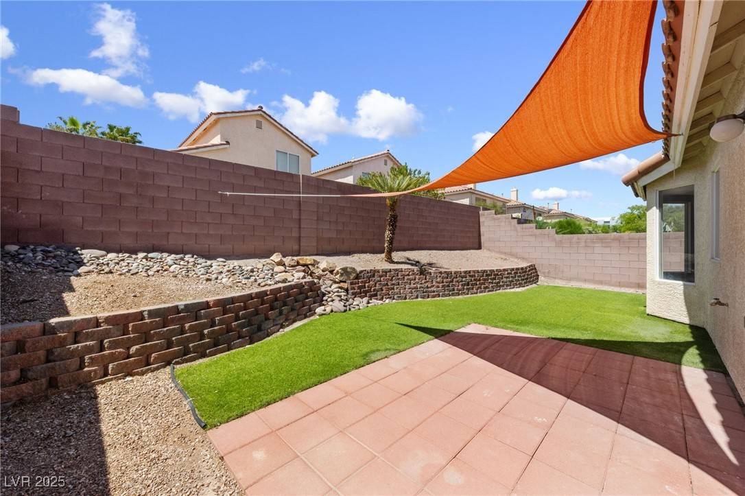 Las Vegas, NV 89139,7441 Aurora Glow ST