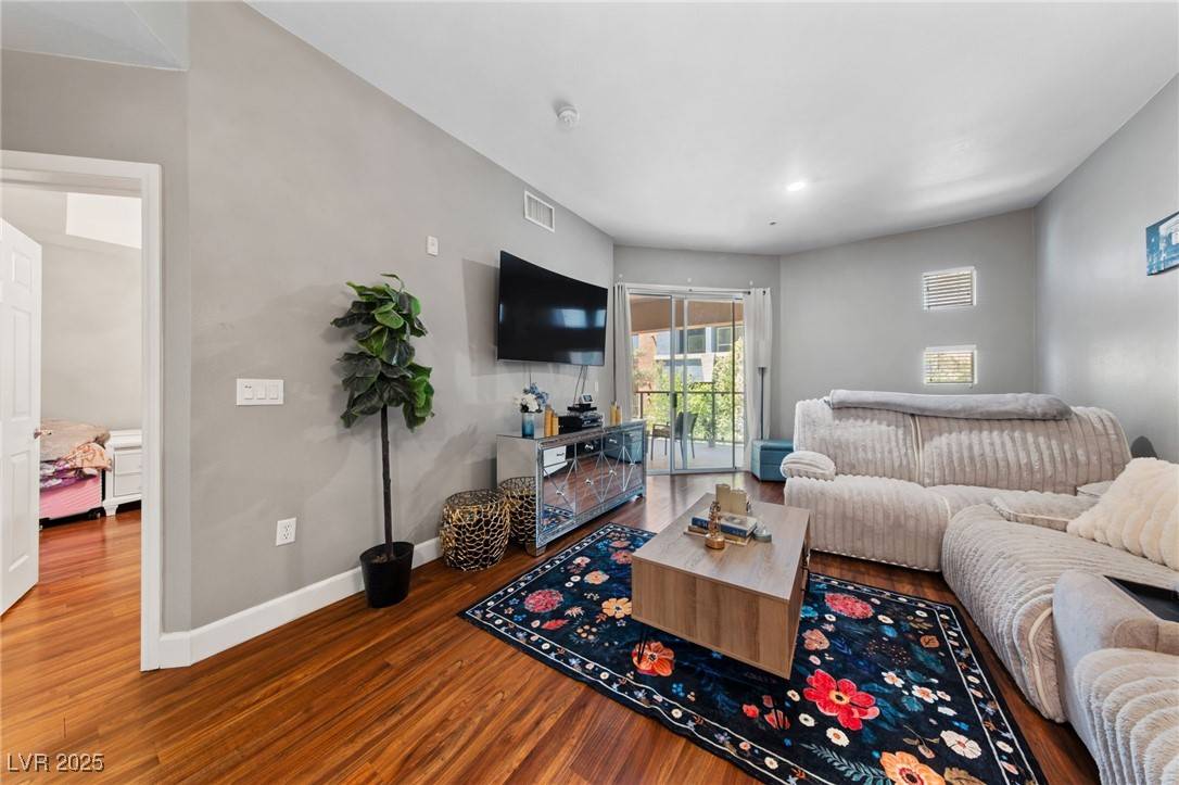 Las Vegas, NV 89123,59 E Agate AVE #306