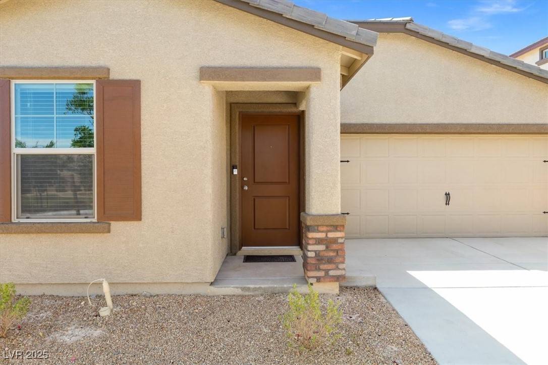 North Las Vegas, NV 89031,13 Deseo CT