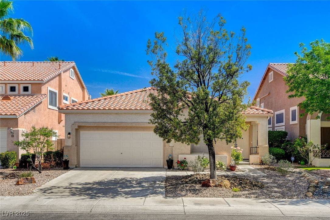 Las Vegas, NV 89144,708 Canterbury Cross PL