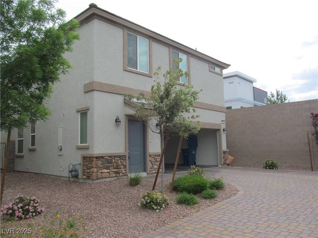 Las Vegas, NV 89148,8793 Candelabra CT