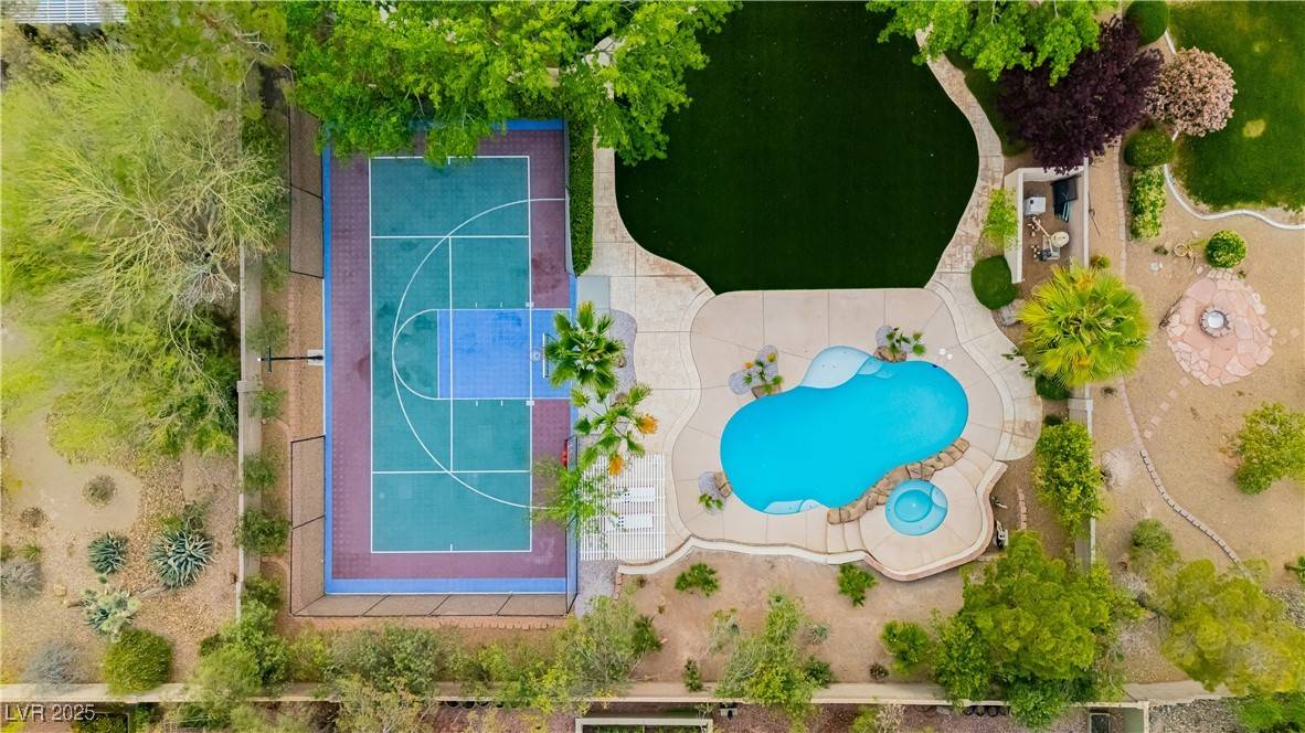 Las Vegas, NV 89183,10726 Hawes End CT