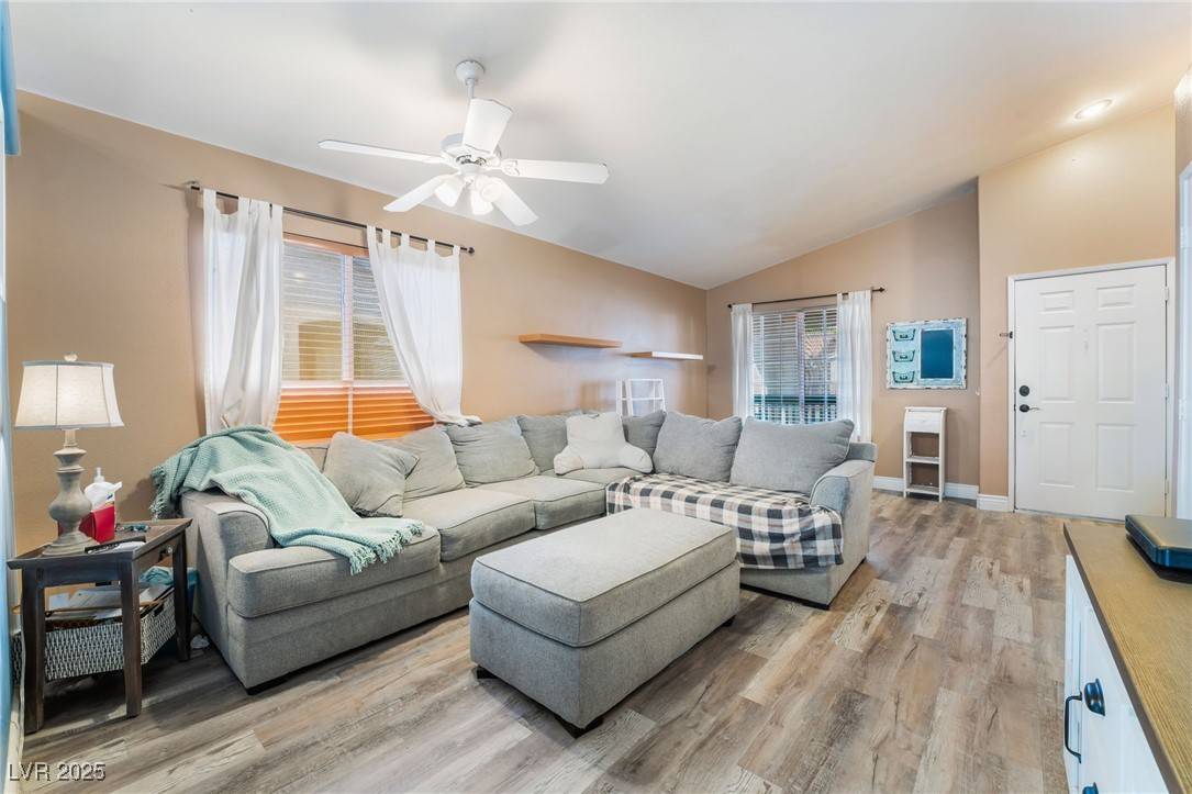 Las Vegas, NV 89130,5532 Sentinel Bridge ST