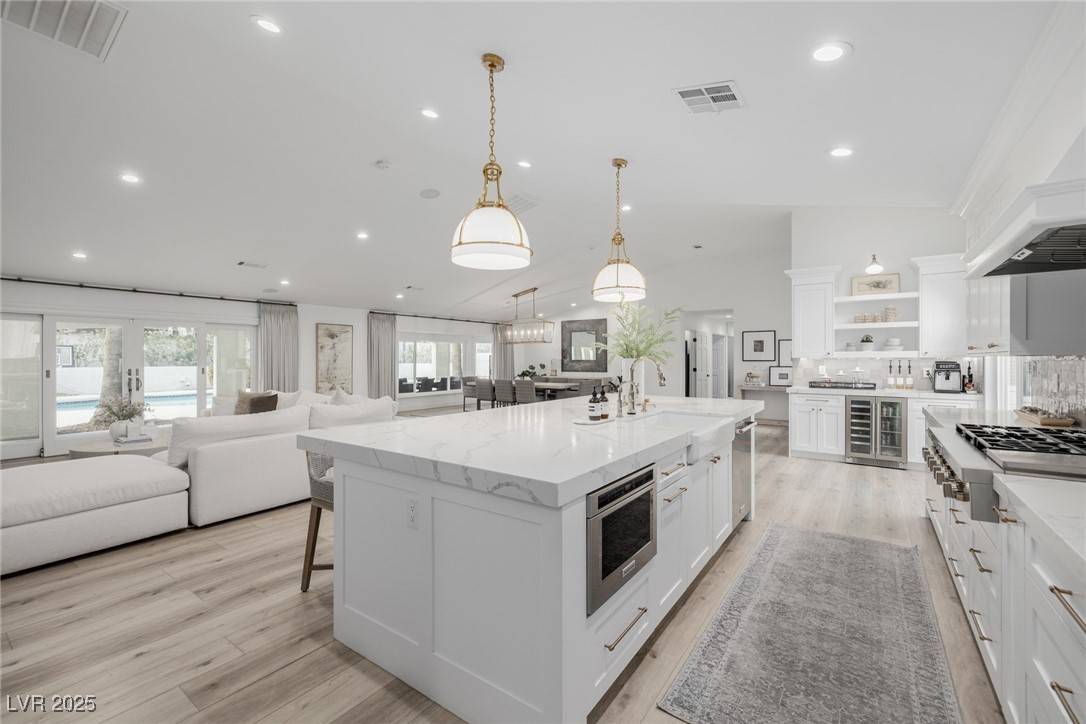 Henderson, NV 89014,2250 Bowie CIR
