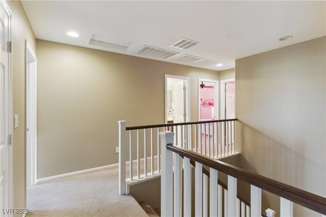 North Las Vegas, NV 89081,5144 Poem CT