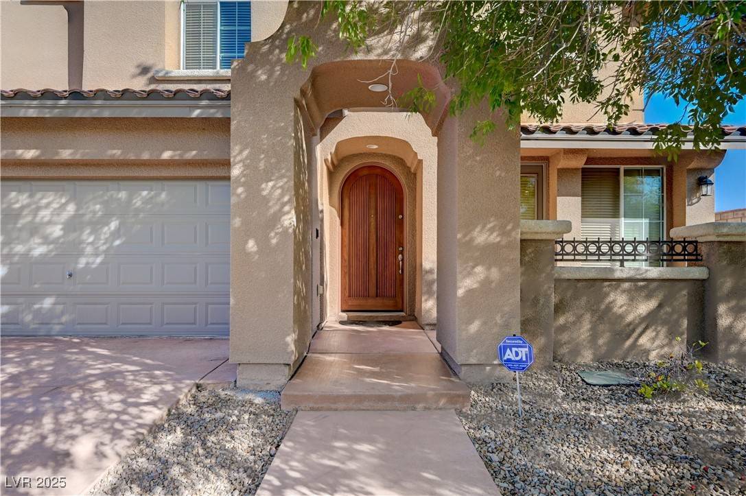 Las Vegas, NV 89138,960 White Feather LN