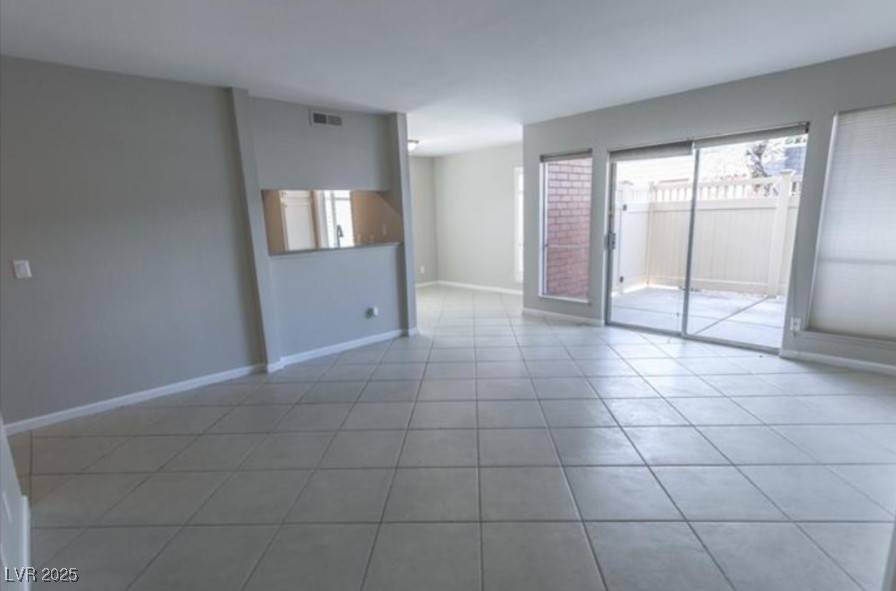 Las Vegas, NV 89109,2866 Loveland DR #2017