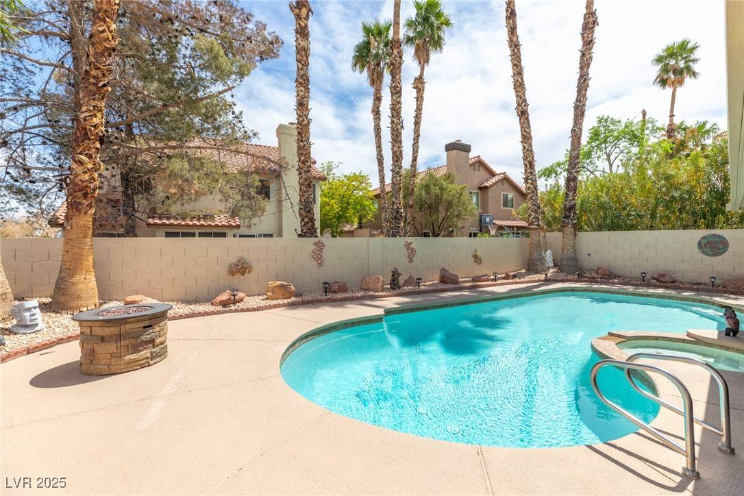 Henderson, NV 89074,94 Fantasia LN