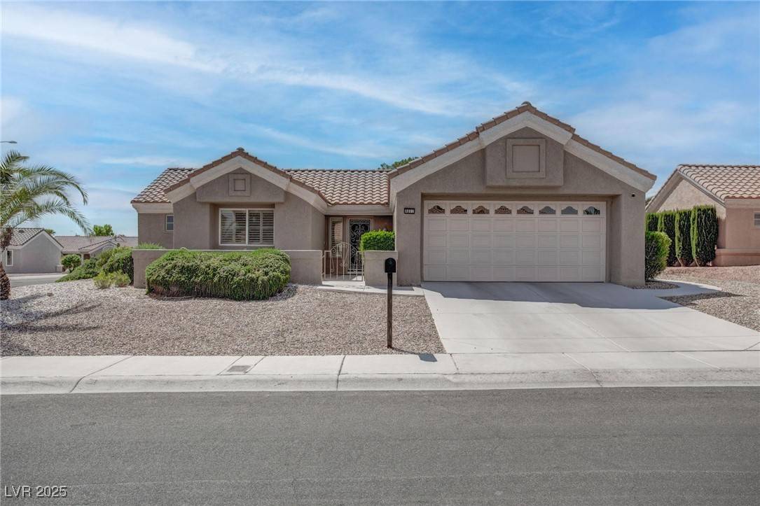 Las Vegas, NV 89134,8801 Villa Ridge DR