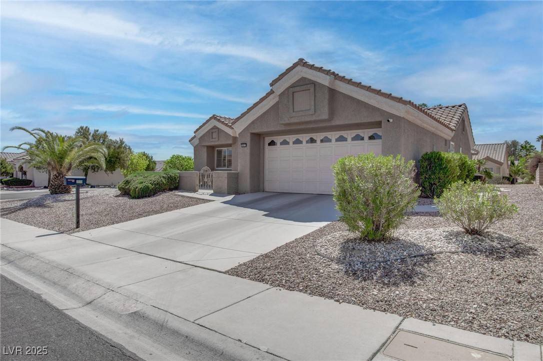 Las Vegas, NV 89134,8801 Villa Ridge DR
