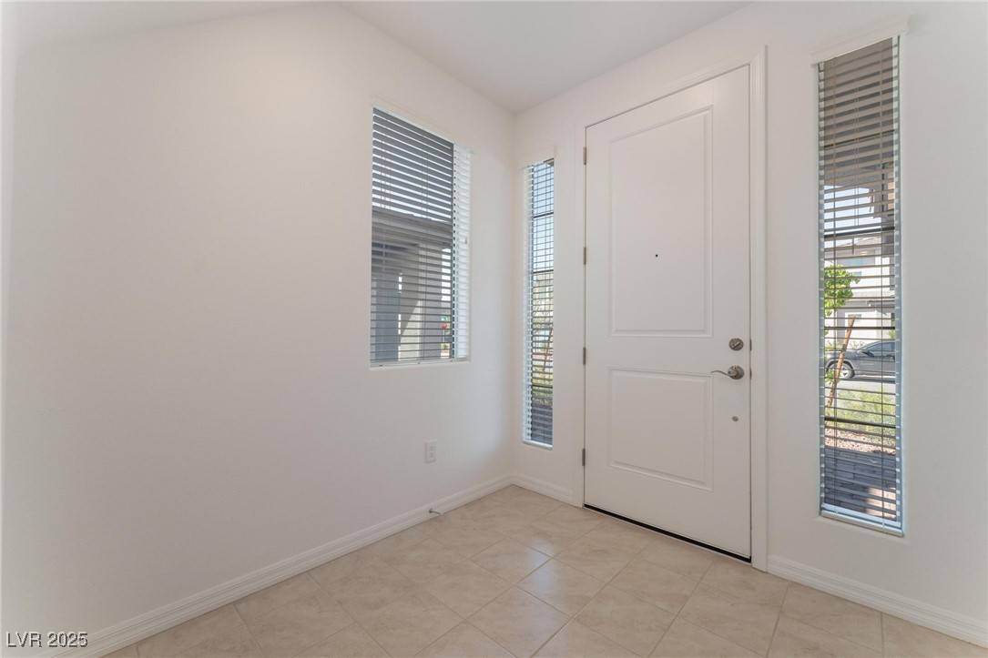 Las Vegas, NV 89183,637 Soaring Wings AVE